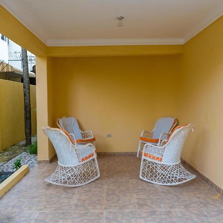 Villa Casa Familiar Acogedora En Zona Residencial La Grua Exterior foto